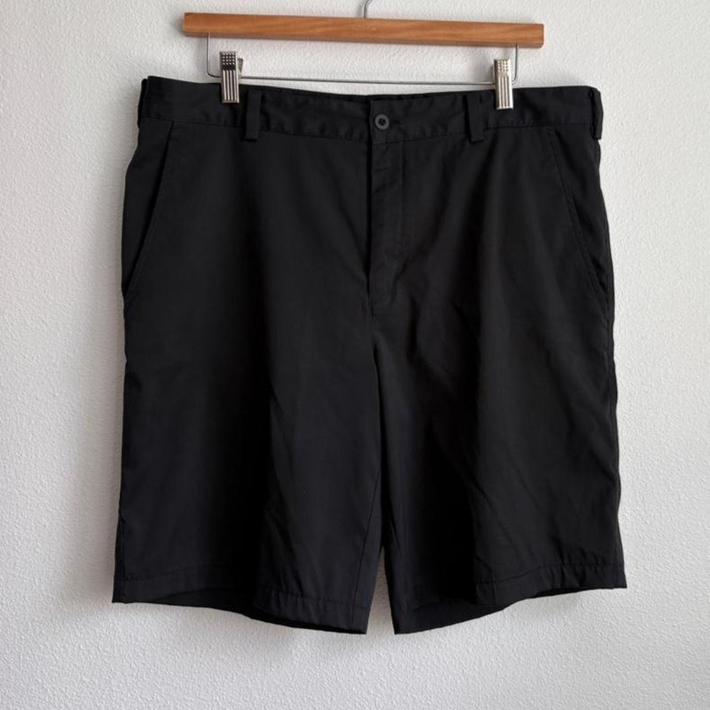 Nike Golf Dri-FIT Shorts Mens 34 Black Flat Front Performance Athletic Sporty